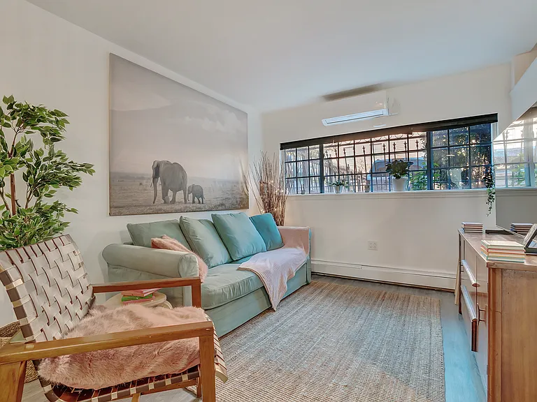 1702 Prospect Pl #1 — Photo 3
