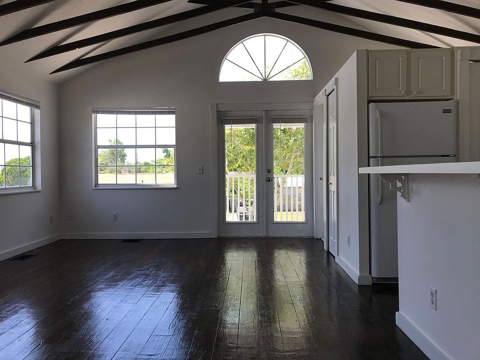 1st image of 655 Old Dixie Hwy #A