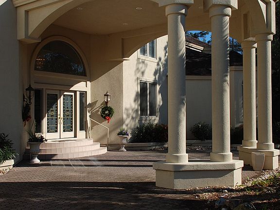 5th image of 1666 Dey Cove Dr