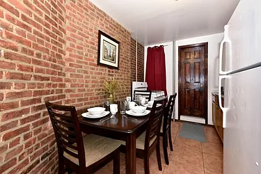 Rented by Eisenberg Exclusives