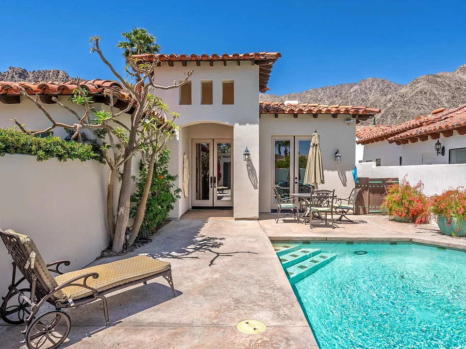 51299 Avenida Diaz