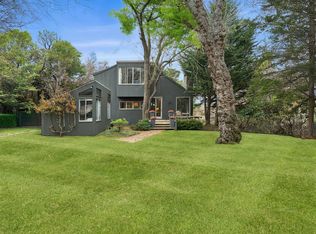 212 Upper 7 Ponds Rd, Water Mill, NY 11976