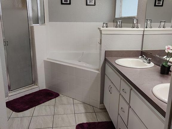 2nd image of 5881 Driftwood Dr