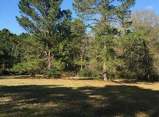 22 Whitaker Way, Anderson, TX 77830