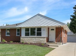 608 E Madison St, Villa Park, IL 60181