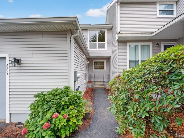 803 Woodsbrook Drive, Mahopac, NY 10541