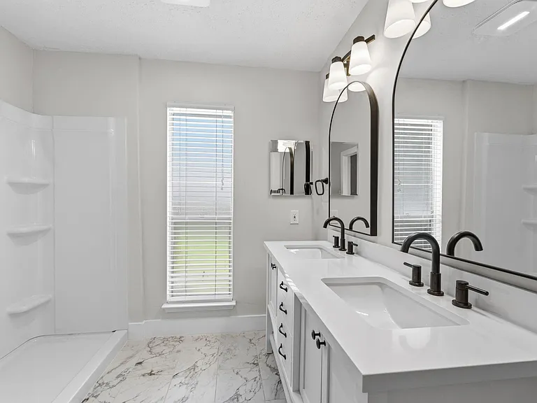 3535 Nutwood Ln — Photo 24