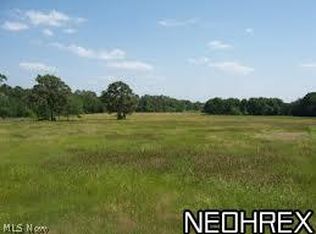 Sterling Rd, Burbank, OH 44214