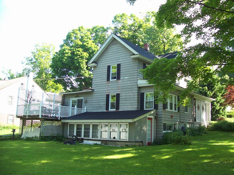 2nd image of 314 Highland St