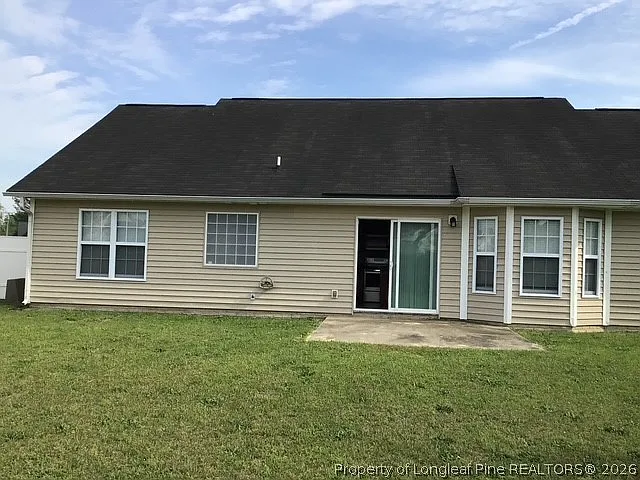 3 bed, 2.0 bath, 1630 sqft, $1,875 — Photo 2