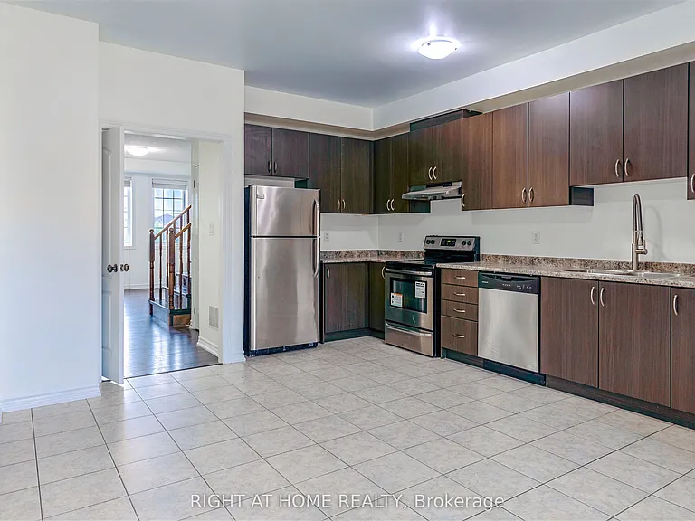 11 Telegraph St #UPPER — Photo 23