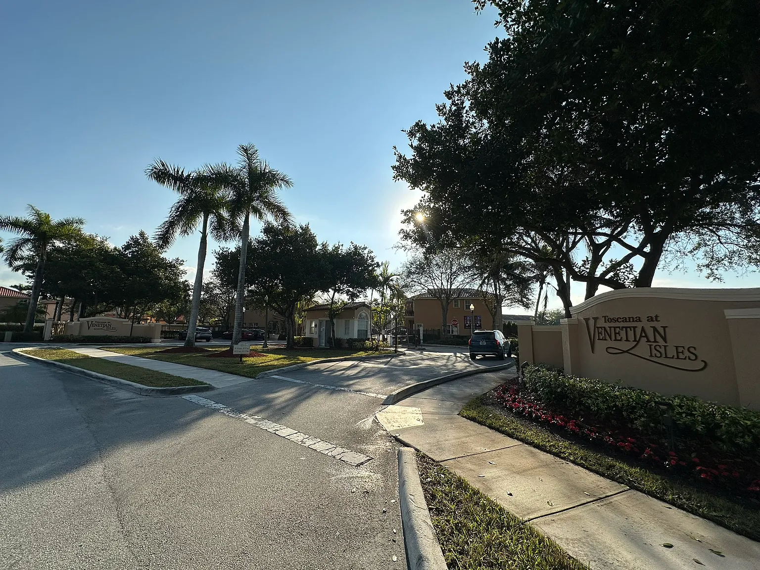 3 bed, 2.5 bath, 1704 sqft, $3,600 — Photo 4
