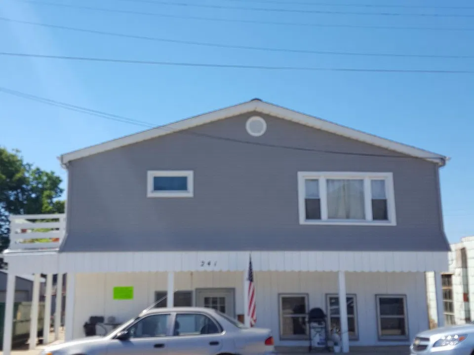 241 Lincoln St #3