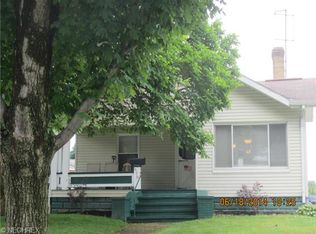 996 Dayton St, Akron, OH 44310