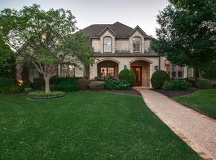 724 Love Henry Ct, Southlake, TX 76092