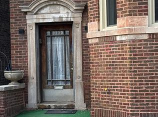 7730 S Cornell Ave #3, Chicago, IL 60649