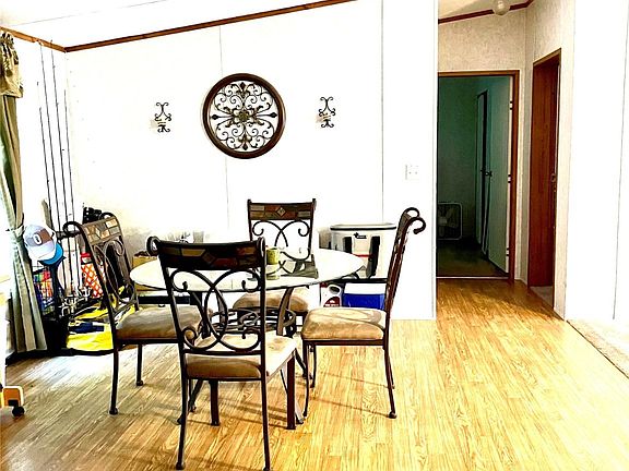 4th image of 2957 W Shalmar Dr