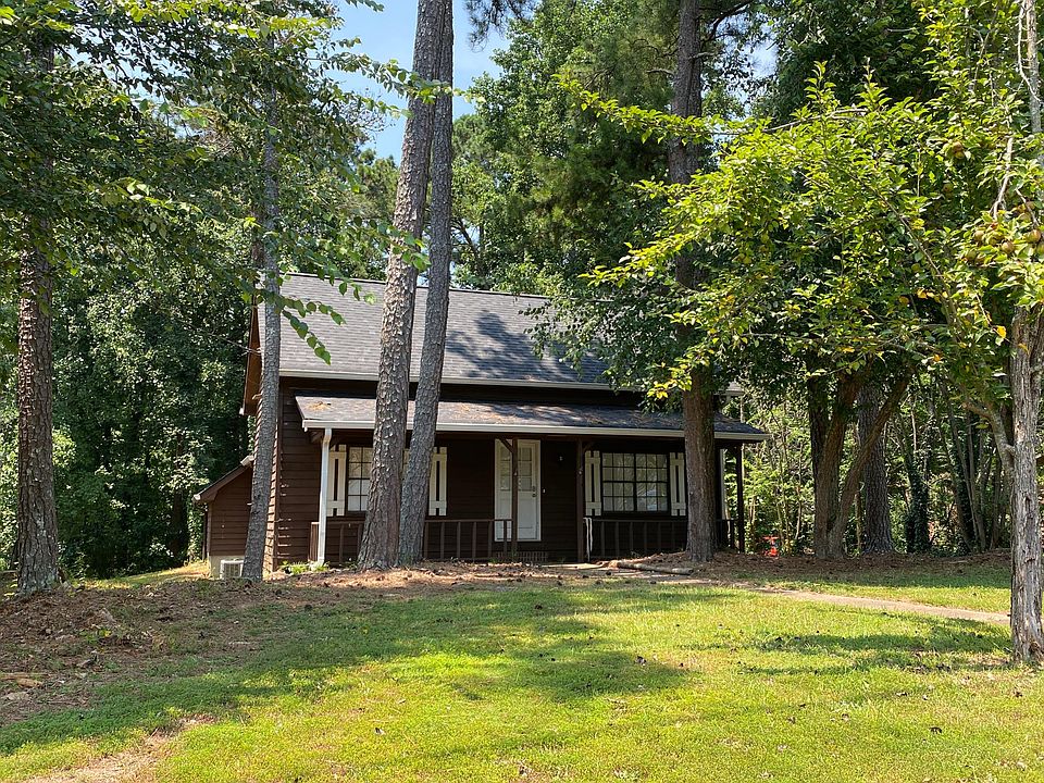 1st image of 568 Rivercrest Dr