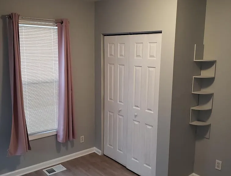 809 N Townsend St #3 — Photo 11