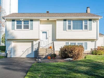 77 Marc Ave, Southbridge, MA, 01550