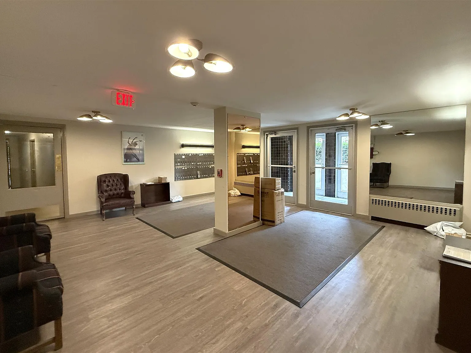 2 bed, 782 sqft, $2,650 — Photo 2