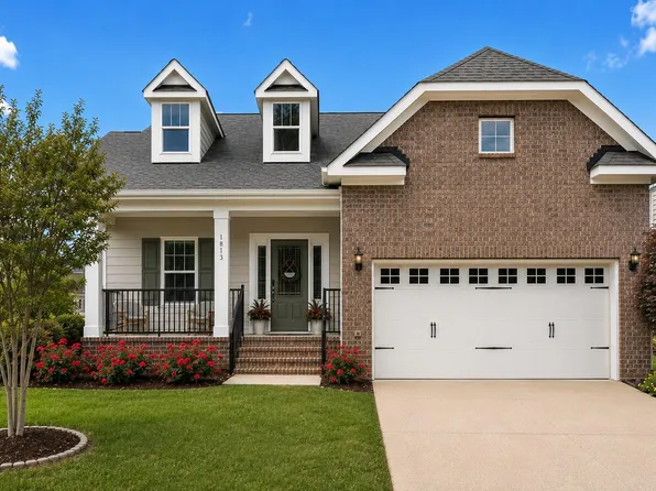1813 Knights Crest Way, Wake Forest, NC 27587
