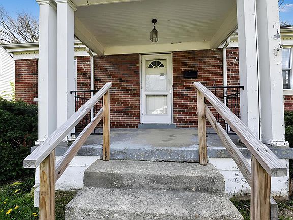 4th image of 6924 Clovernook Ave
