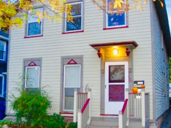 90 Alexander St APT 1, Rochester, NY 14620