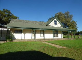 104 Willow St, Gordon, TX 76453