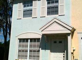 16799 Hemingway Dr, Fort Lauderdale, FL 33326