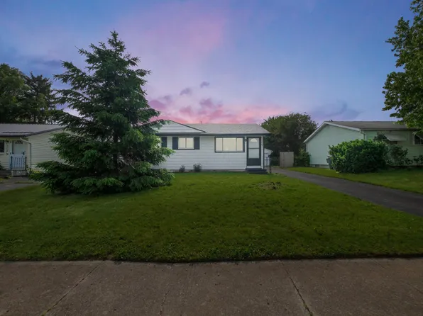 4702 Edinburgh Ln, Columbus, OH 43229