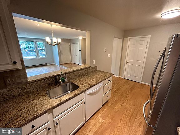 4th image of 11704 Scooter Ln #10