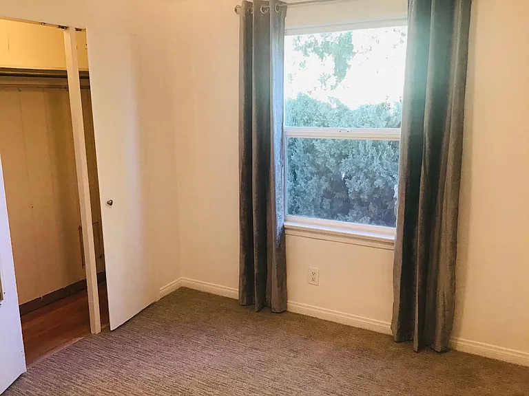 16 Lemon Dr — Photo 9