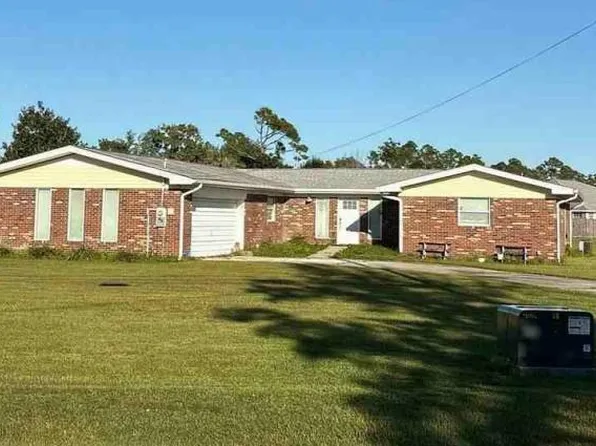 837 Plantation Dr, Panama City, FL 32404