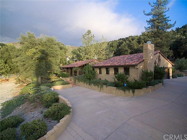 1st image of 32925 Camino Moro