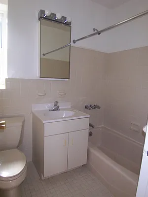 Rented by Stonehenge NYC LLC | media 8