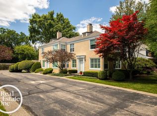 361 Neff Rd, Grosse Pointe, MI 48230