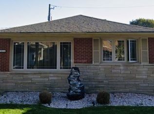 2911 W Seipp St, Chicago, IL 60652