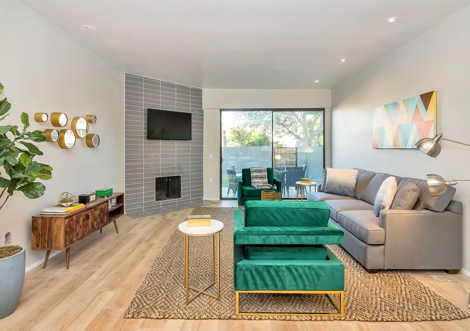 Rates Vary: $3,995 - $7,495 — Photo 4