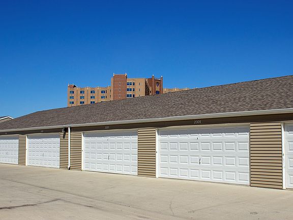 4th image of 2312 55th St S #3197221