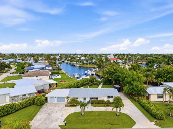 387 SW RIVERWAY Boulevard, Palm City, FL 34990