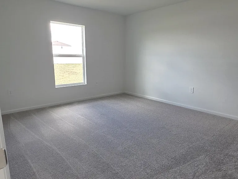 295 Artemis St — Photo 10