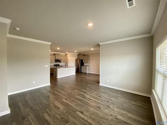 3rd image of 7005 Lost Creek Dr NW