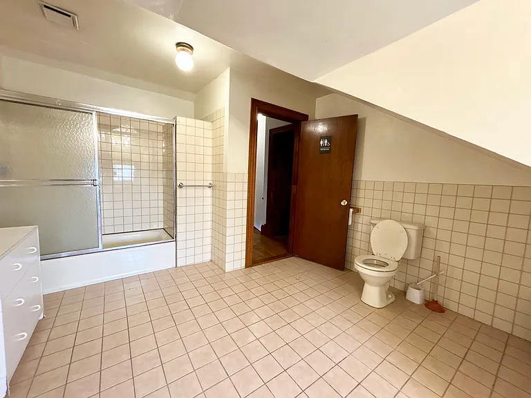 32B Linden St — Photo 11