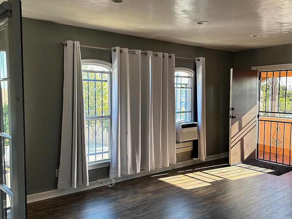 1st image of 825 E 21st St #825