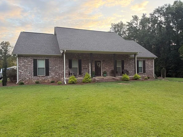 4545 Tucker Rd, Golden, MS 38847
