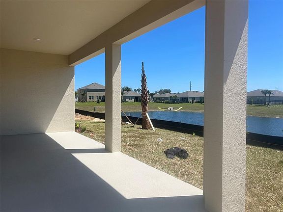 2nd image of 318 Bracer Way