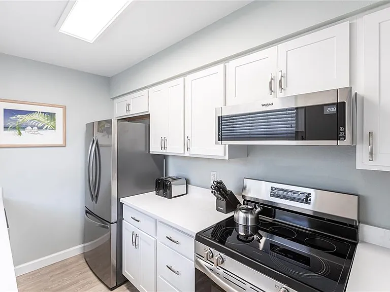 6020 Midnight Pass Rd #11 — Photo 10