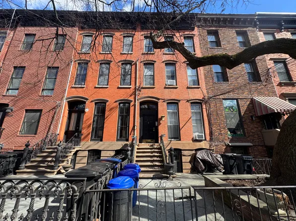 215 Garden St APT 2, Hoboken, NJ 07030