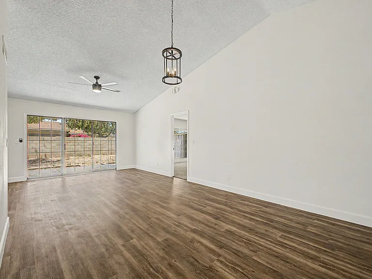 4208 W Villa Maria Dr — Photo 10